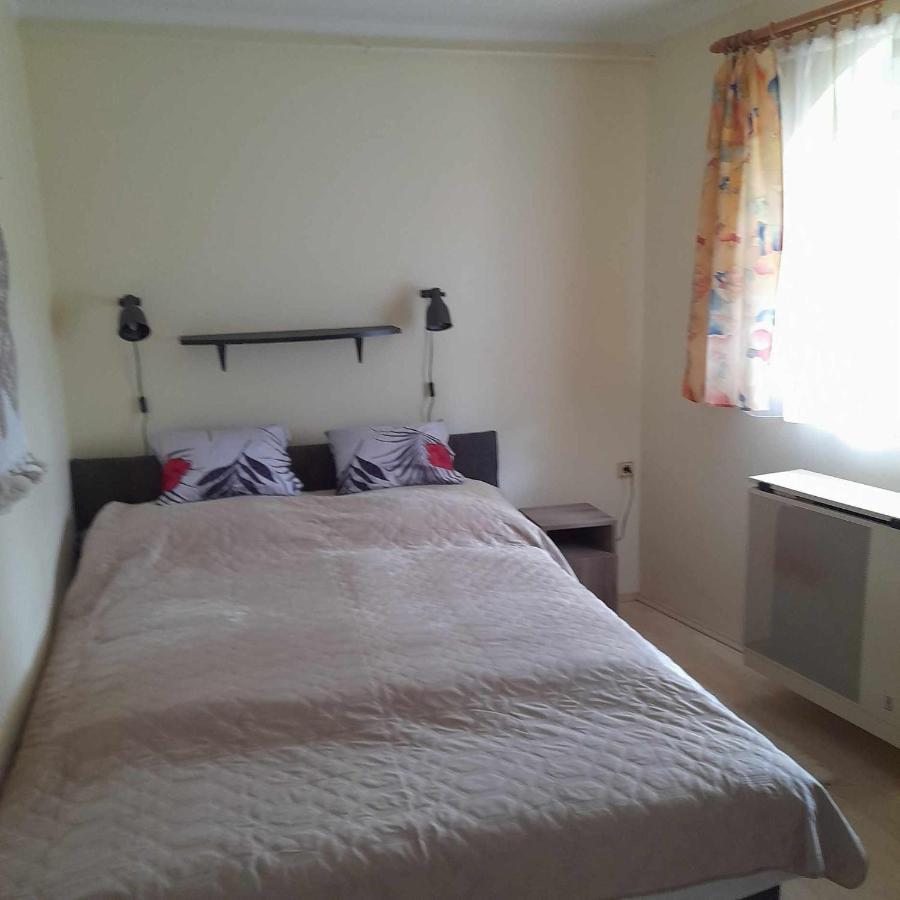 Apartamento Berkenye Apartman Zalakaros Exterior foto