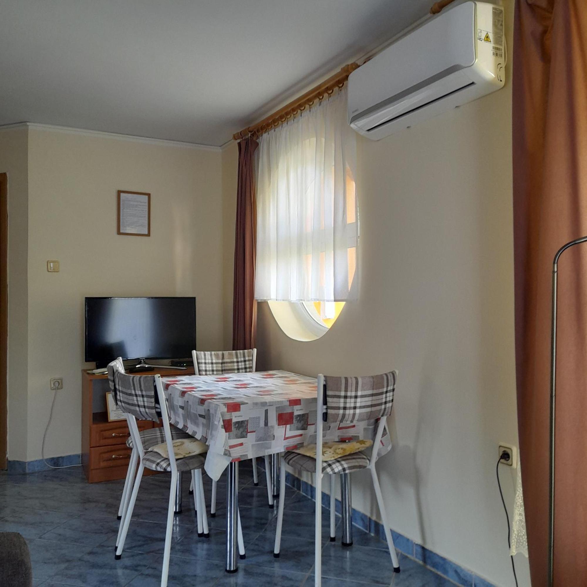 Apartamento Berkenye Apartman Zalakaros Exterior foto
