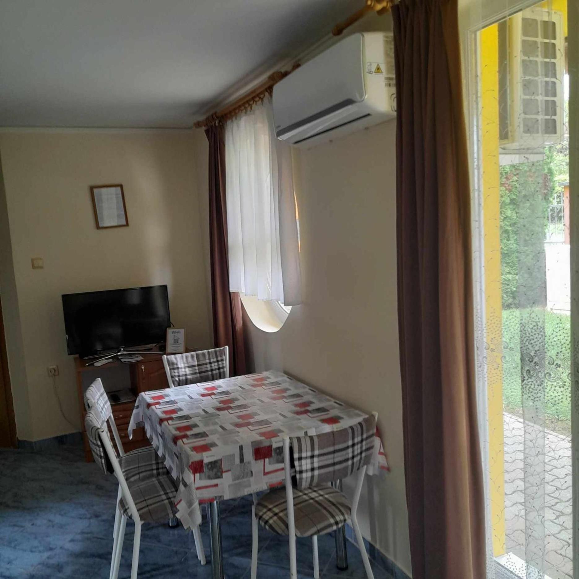 Apartamento Berkenye Apartman Zalakaros Habitación foto